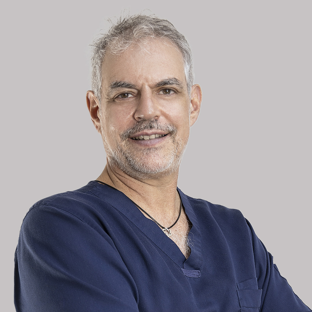 Odont. Mauricio Cemaj