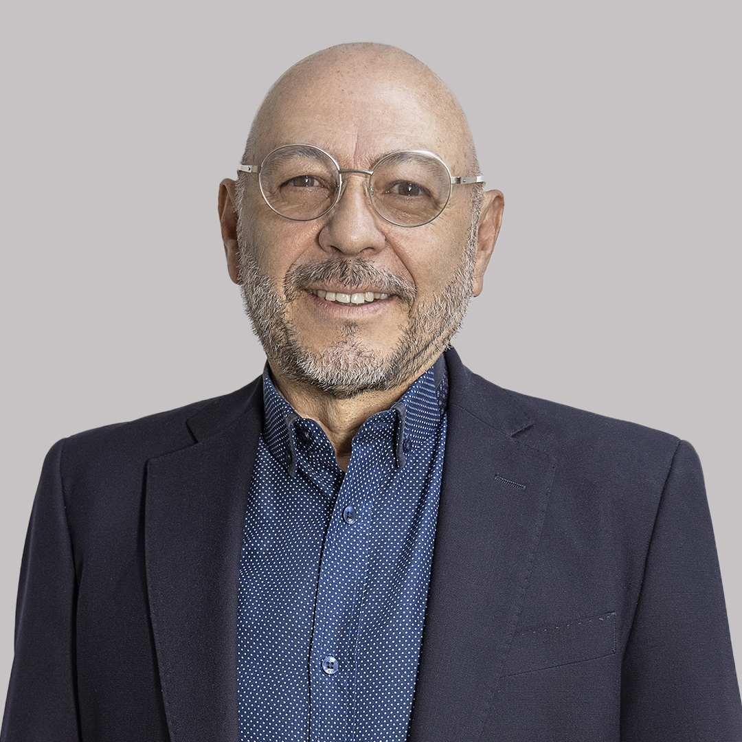 Dr. Raúl Antiga Tinoco